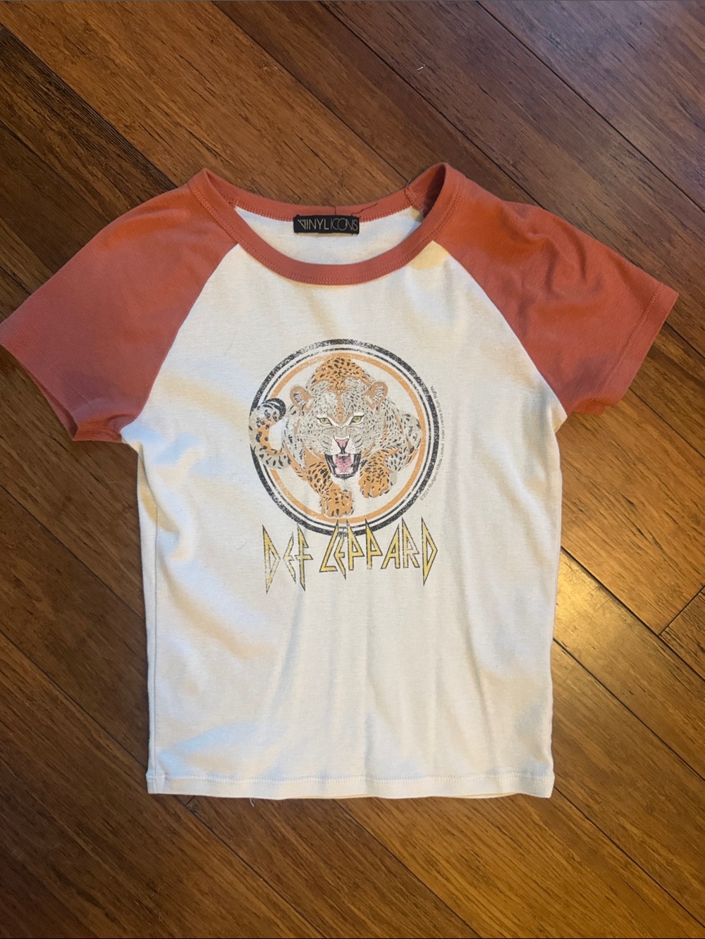 Def Leppard Kids Raglan Tee - White with Rust Sleeves